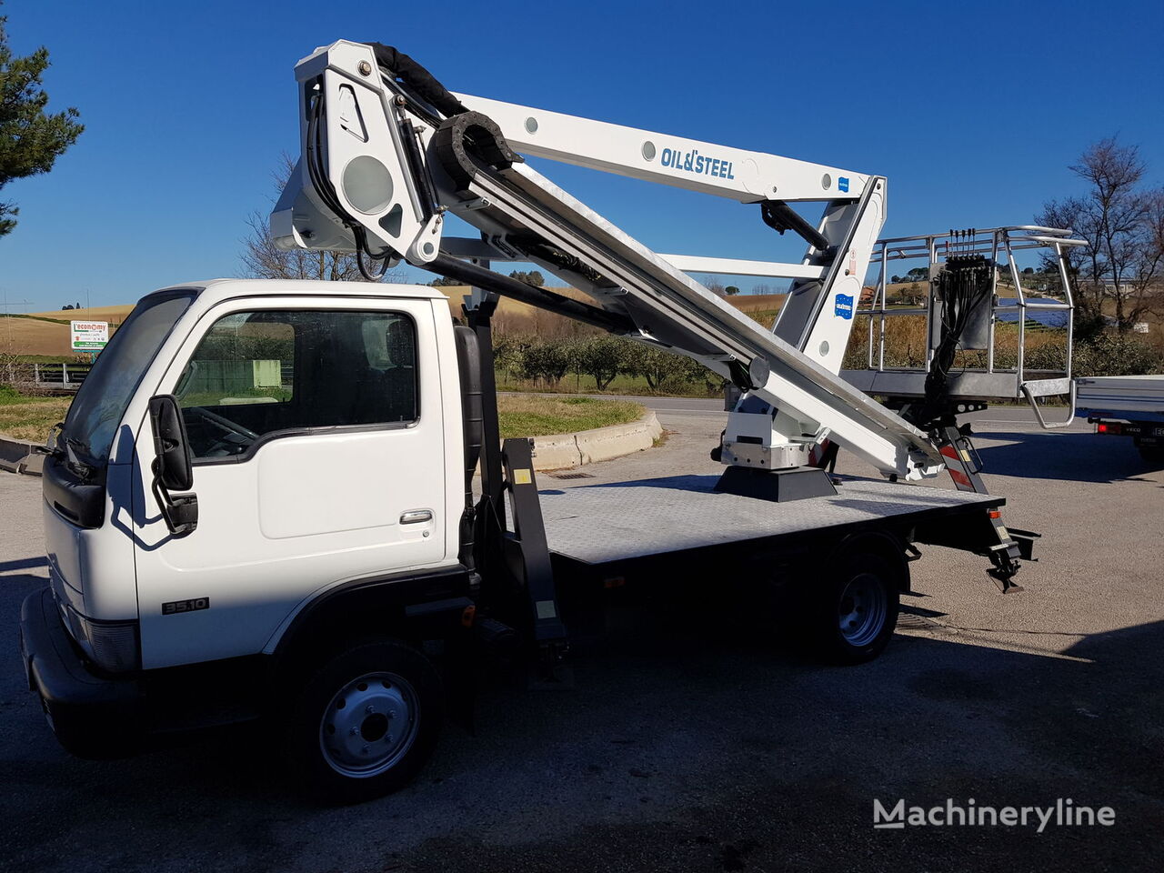 Nissan CABSTAR OIL&STEEL 189 CITY  Arbeitsbühne-LKW