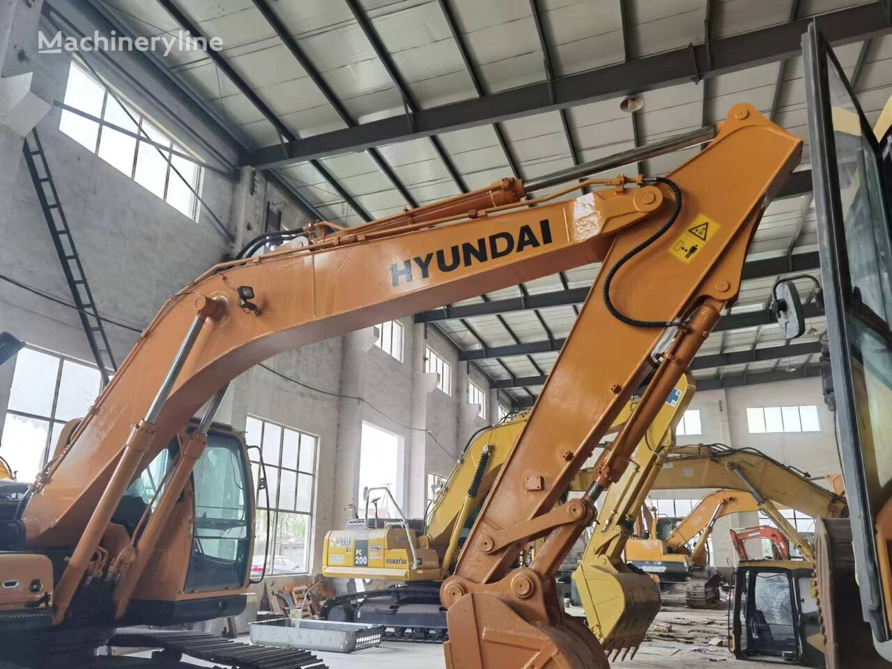 Hyundai R220-9 Kettenbagger